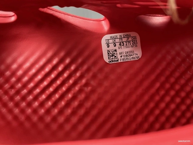Red Foam Adidas CW3355 Yeezy 0929